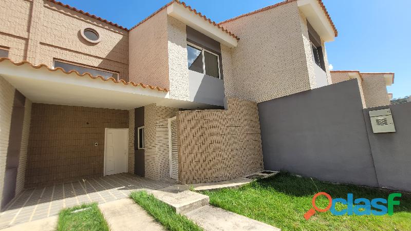 Townhouse en San Diego La Esmeralda