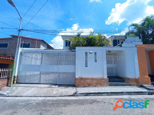 Casa en Venta en Urb. El Castaño-Cod. 24-5980-José Viloria