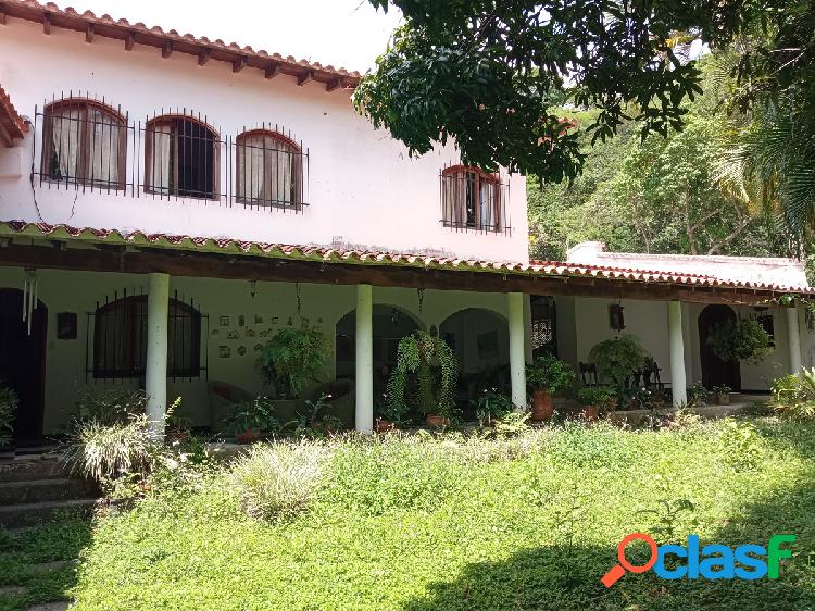 Casa en venta en Urb. Santa Sofia, Caracas