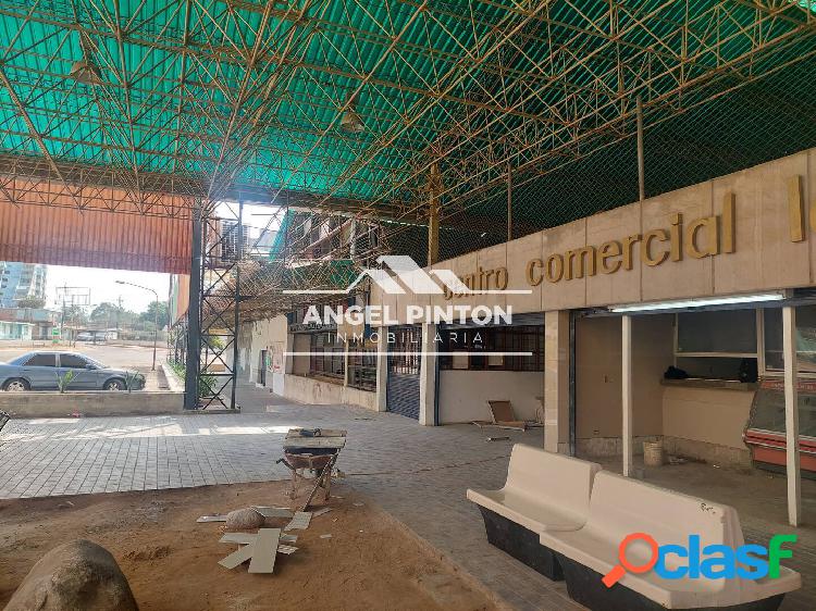 LOCAL COMERCIAL EN VENTA LA POMONA MARACAIBO API 11677