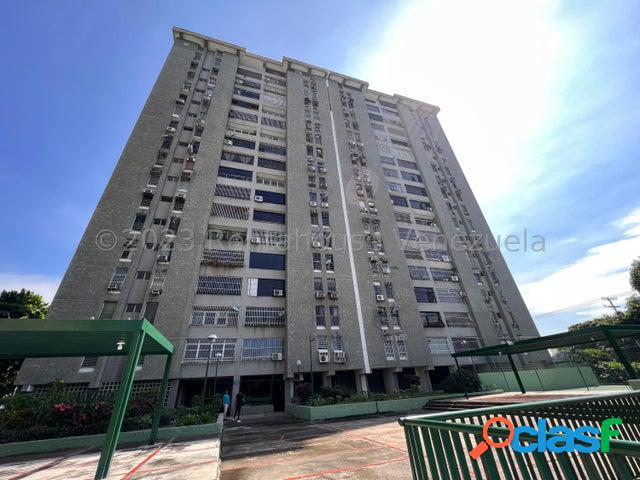 Casa en Venta en Urb. El Centro-Cod. 24-4851-José Viloria.