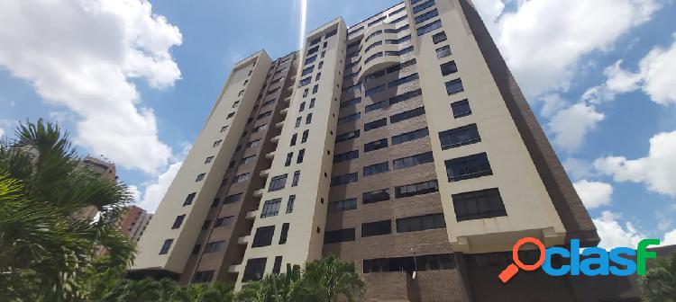 EN VENTA CONFORTABLE Y AMPLIO APARTAMENTO EN RESIDENCIAS