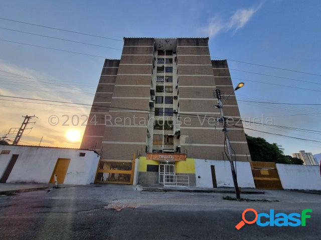Apartamento en Venta en Centro de Maracay 24-18811 mvs