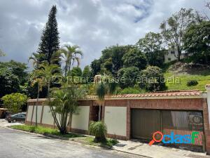 CASA EN VENTA EN MACARACUAY 23-2382