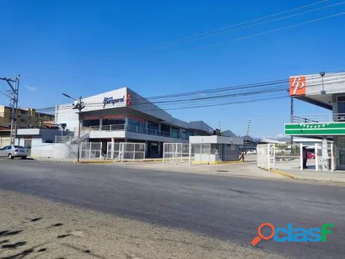 Local en venta en CC Paseo Paraparal. L56