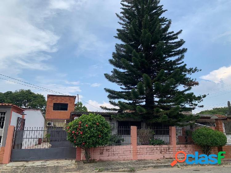 Casa en Urb. El Naranjal, Naguanagua. PLC-1083