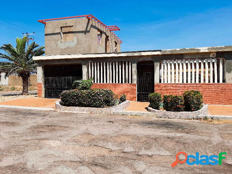 Casa en Urb. Los Corales, Puerta Maraven. PLC-1004