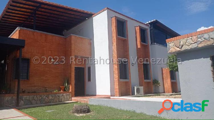 Casa en venta ubicada en Sabana Larga Valencia Carabobo