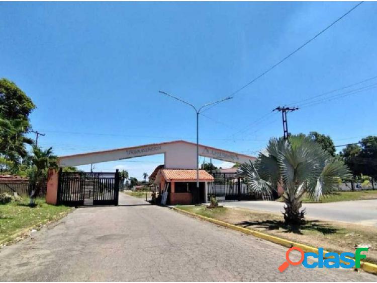 casa en venta en Tocuyito Urb. La Esperanza CG-7007506