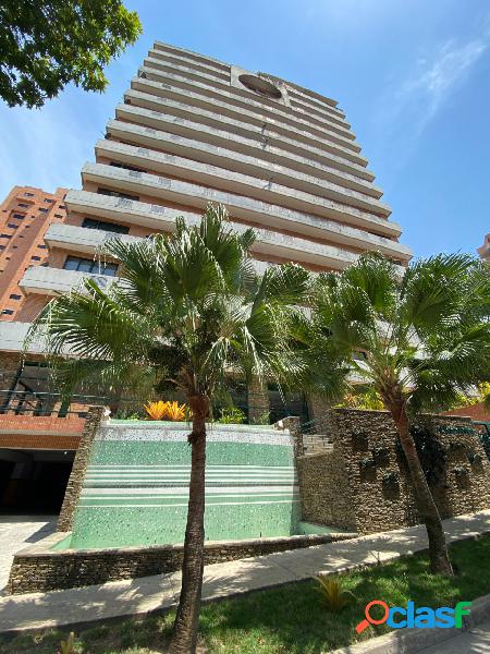 EN VENTA PENTHOUSE EN URBANIZACION TRIGALEÑA RESIDENCIAS