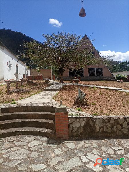 Casa en Colinas De Guataparo, Valencia FOC-1598