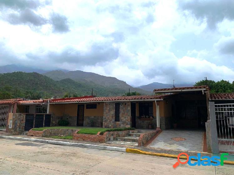 Casa en Urb. Parque Campestre, La Cumaca. PLC-1109