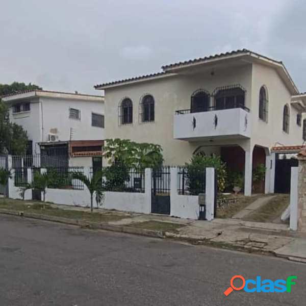 Casa en Urb. Trigal Norte. PLC-1115