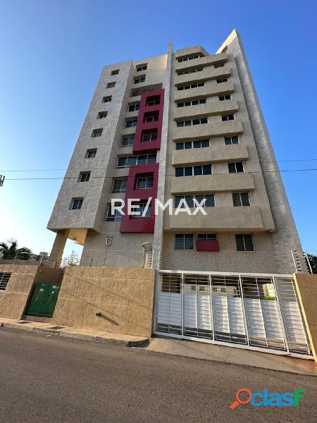 Apartamento En Venta. Edificio Torre G. Remax Millenium