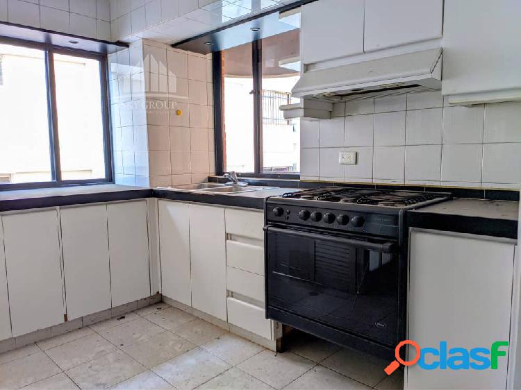 SAMIR TROSEL VENDE COMODO APARTAMENTO EN EXCELENTE UBICACION