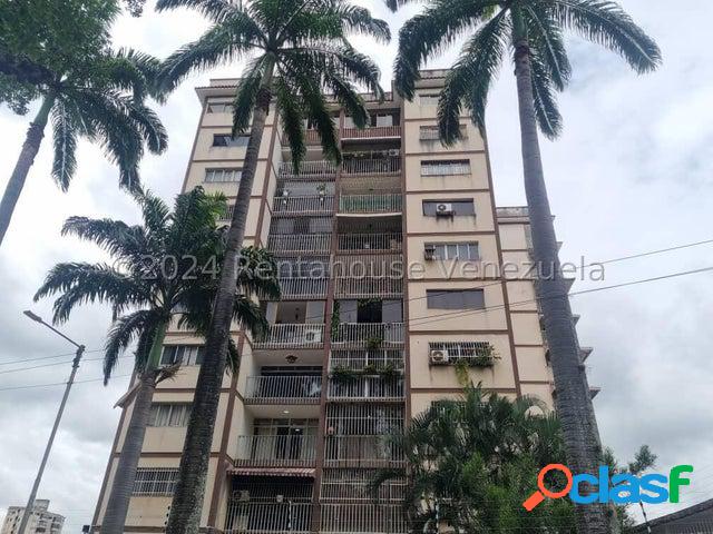 24-27310 Apartamento en Venta en Camoruco Av Bolivar