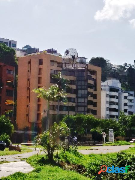 Apartamento en Venta en Colinas de Valle Arriba