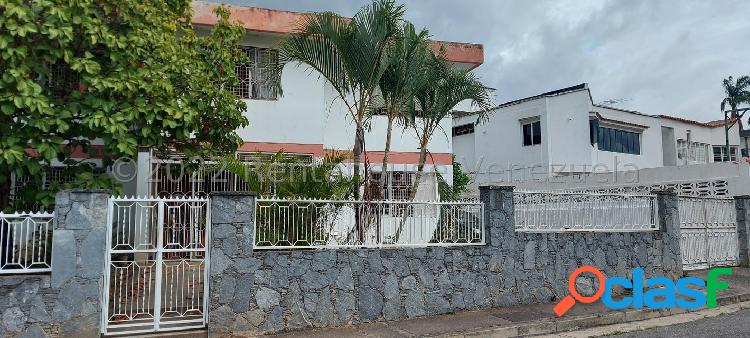 Casa en Venta en El Cafetal #23-14830