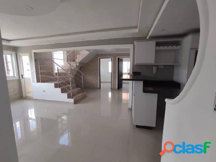 En Venta Apartamento en Residencias MonteMayor,