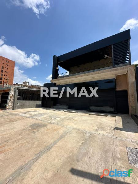 Local En Venta. Avenida 11. Remax Millenium