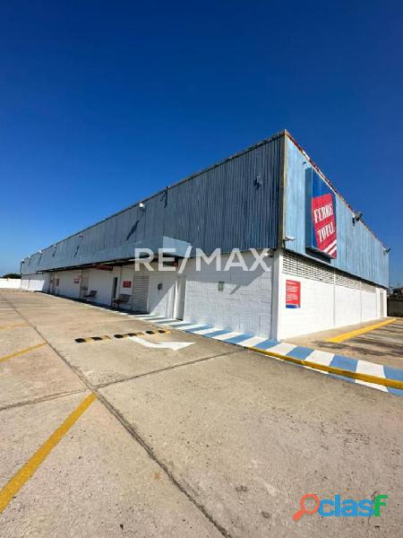 Local comercial en Venta Av. Fuerzas Armadas Remax Millenium