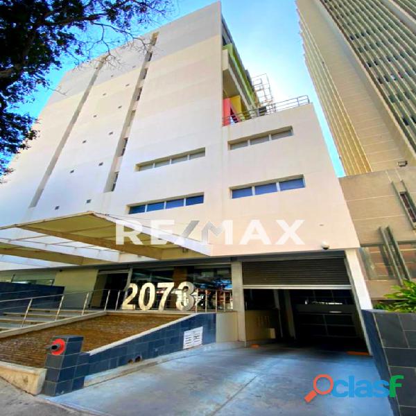 Oficina en Venta Torre 2073 Remax Millenium