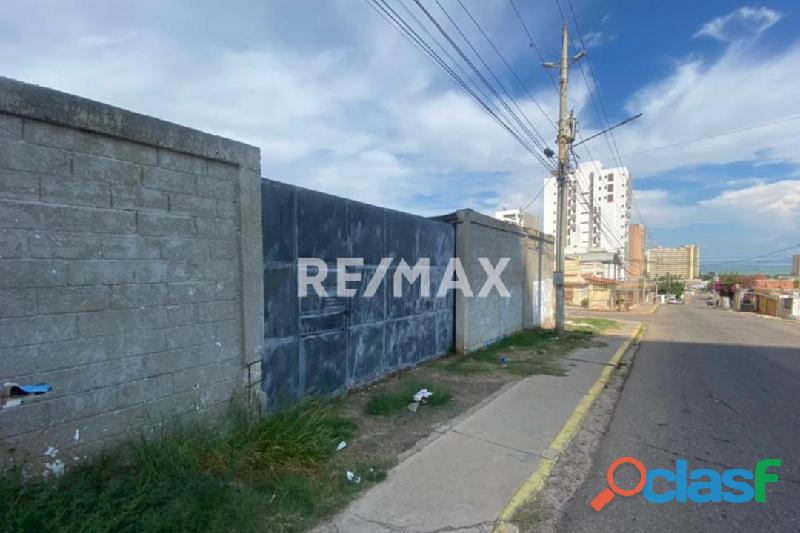 Terreno en Venta Sector La Lago Remax Millenium