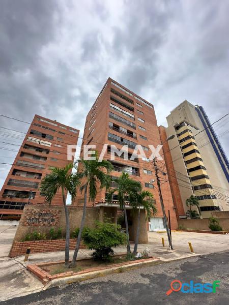 Apartamento En Venta. Torre Molinos. Remax Millenium