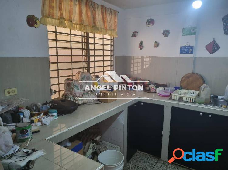 CASA EN VENTA EN MONTE CLARO MARACAIBO API 6106