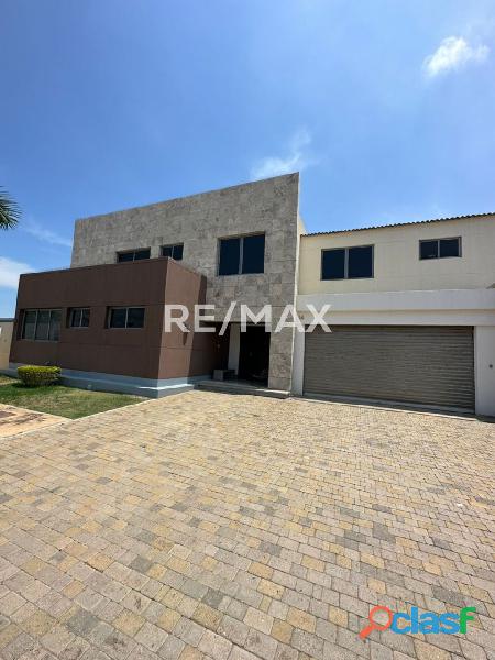 Casa En Venta. Villa La Vereda. Remax Millenium