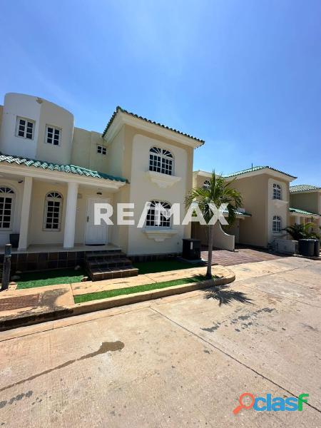 Casa en Venta Lago Country II Remax Milllenium