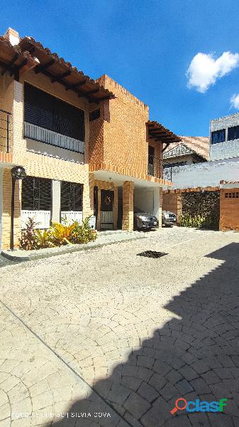 Hermoso y elegante Townhouse en Piedras Pintadas