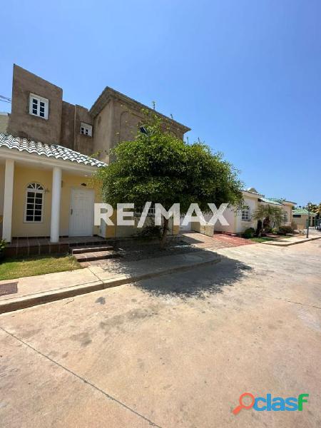 TownHouse en Venta Villa Oasis Country I Remax Millenium