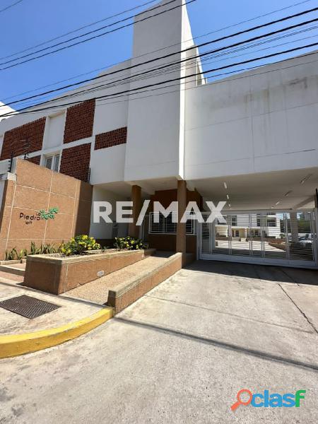 Apartamento en Venta Resid. Piedra Loft. Remax Millenium