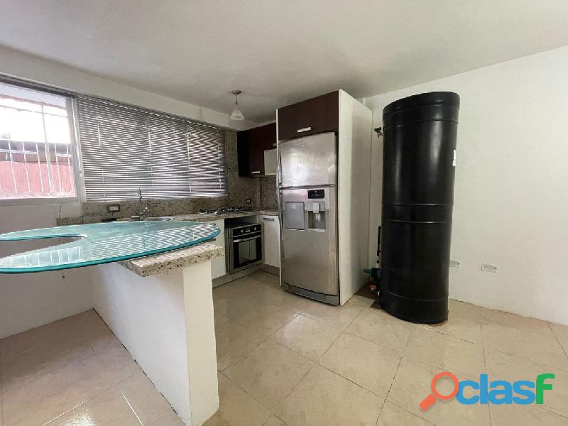 Apartamento en Venta en La Viña, Res. Don Giacomo