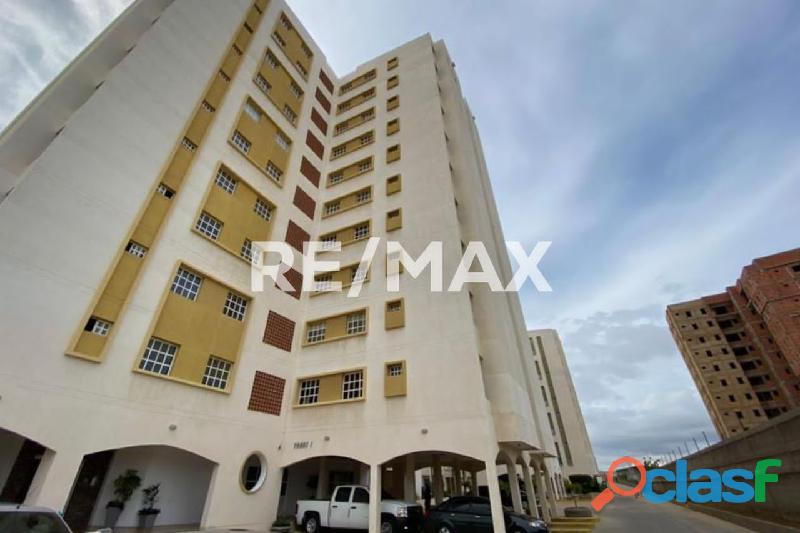 Apto. en Venta Resd Alejandra Sofia Remax Millenium