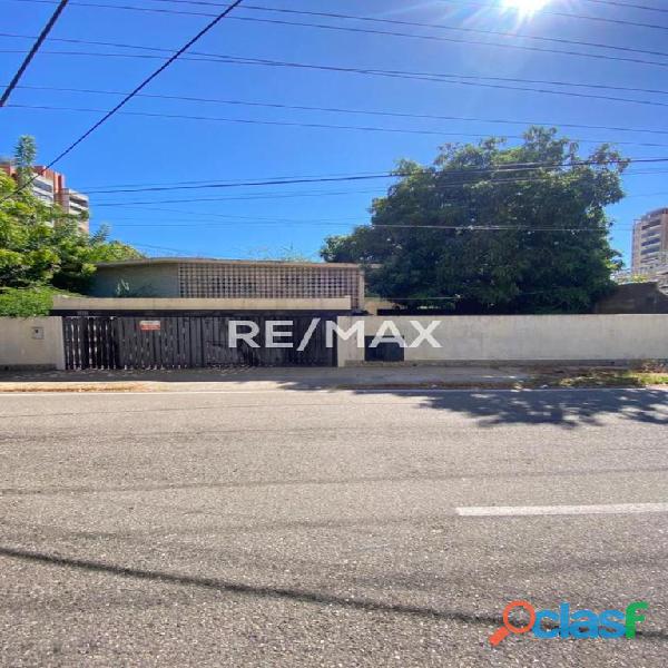 Casa Comercial en Venta Av. 3H Remax Millenium