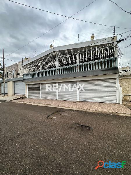 Casa Duplex En Venta. Remax Millenium