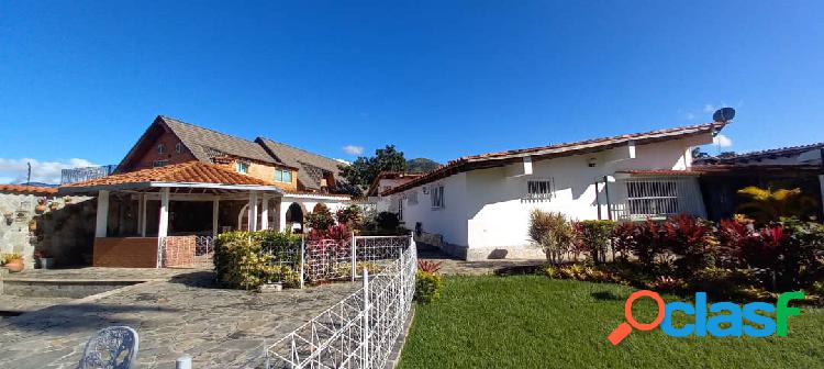 Hermosa Casa en Guataparo Country Club, Valencia