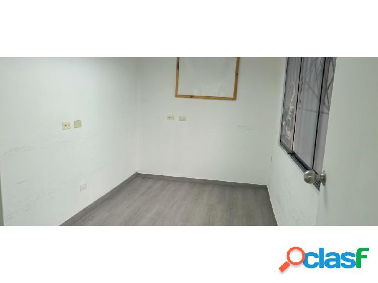 ALQUILO OFICINA EN LAS MERCEDES 35 M2 CALLE PARIS