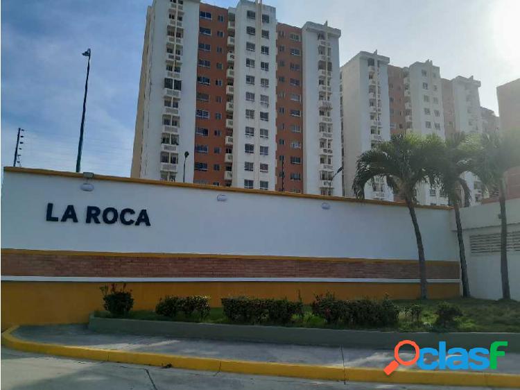 APARTAMENTO EN ALQUILER RESIDENCIAS LA ROCA AV LIBERTADOR