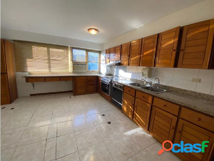 APARTAMENTO EN VENTA O ALQUILER LAS MESETAS