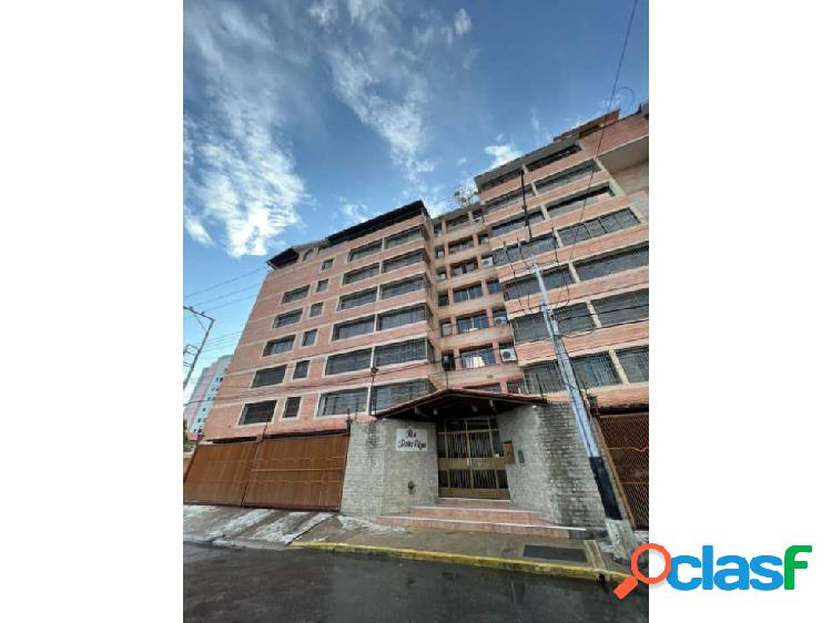 APARTAMENTO EN VENTA URB LA SOLEDAD MARACAY