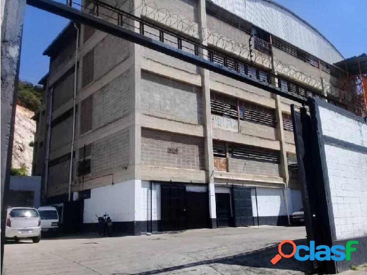 Alquiler Deposito Zona Industrial La Yaguara Área 1.450m2