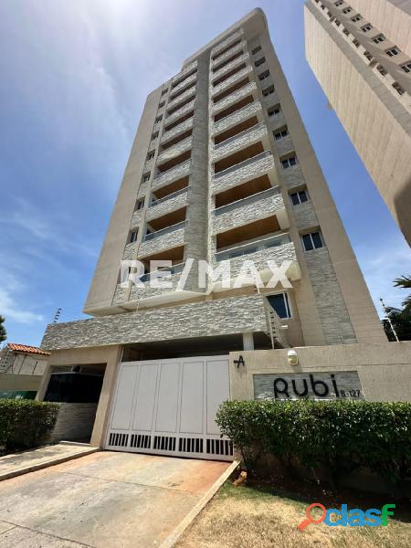 Apartamento En Alquiler Edif. Rubí. Remax Millenium