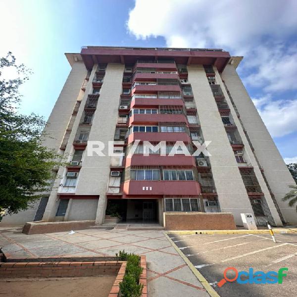 Apartamento En Alquiler Edif. Villa del Mar. Remax Millenium