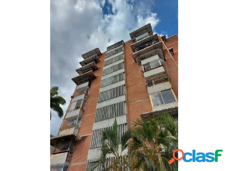 Apartamento de 80 me en San Jacinto en Maracay