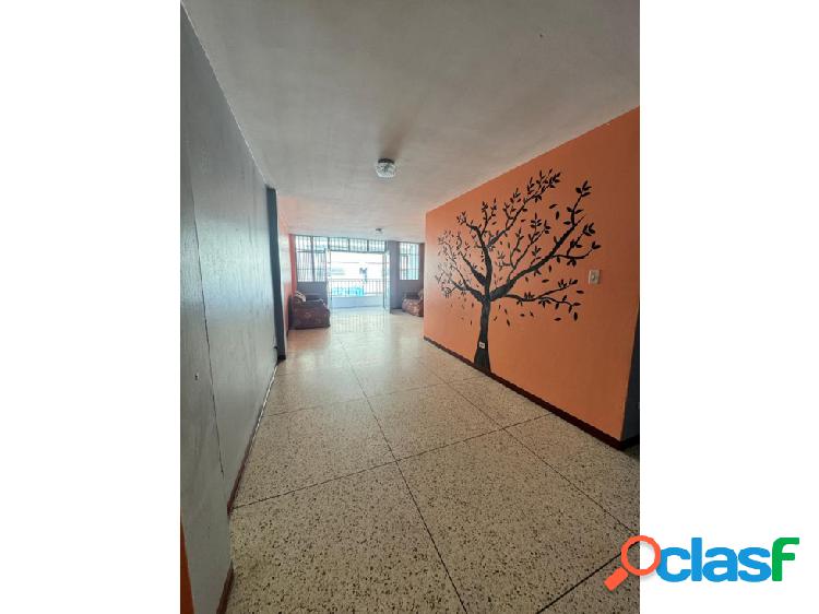 Apartamento en Alquiler en la Av. Ayacucho, Maracay