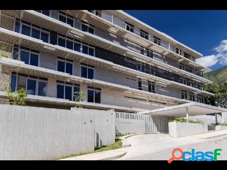 Apartamento en Altamira. Obra Limpia. Y.C