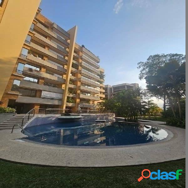 Apartamento en Exclusivo de Terrazas del Country Residencias